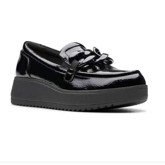 Clarks Zylah May Loafer Sz 9/Black Crinkle Patent - Picture 1 of 11